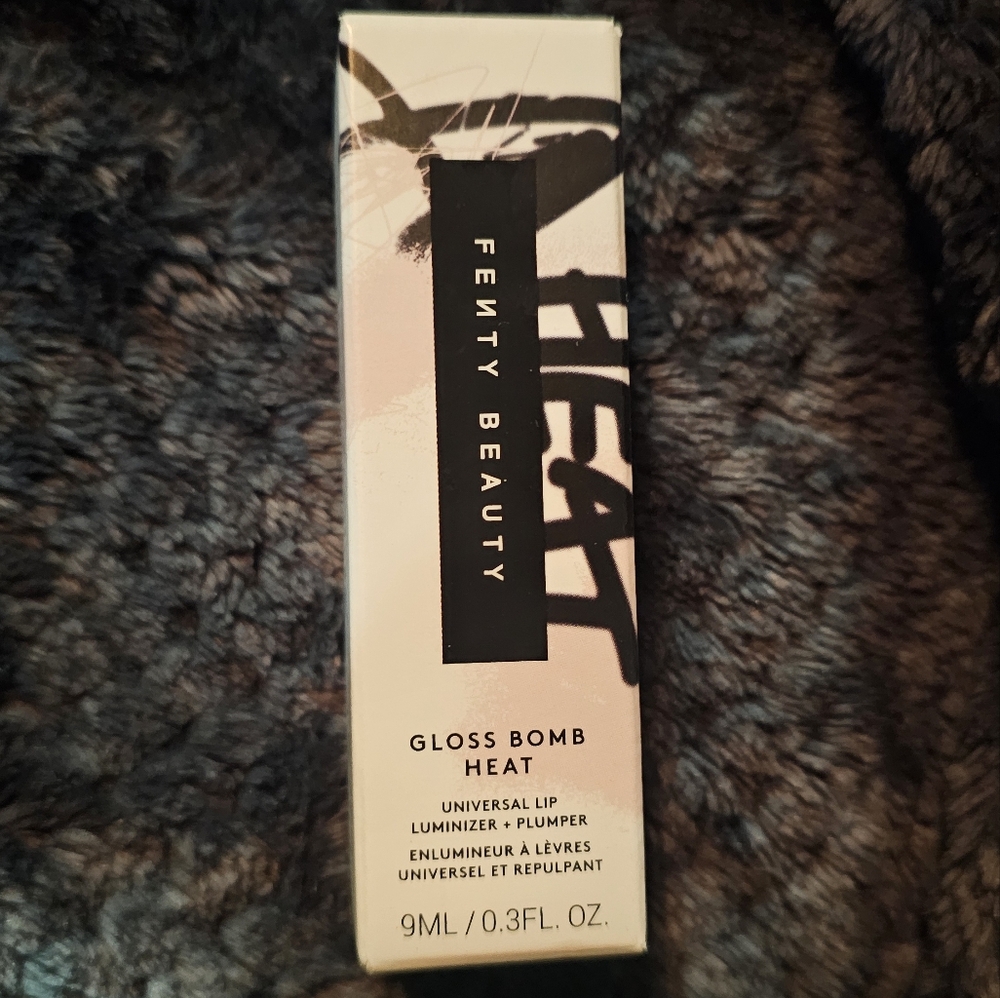 Fenty Beauty gloss bomb heat